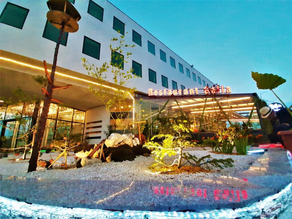 Best Western Hotel Galla Sllatine e Madhe Zewnętrze zdjęcie
