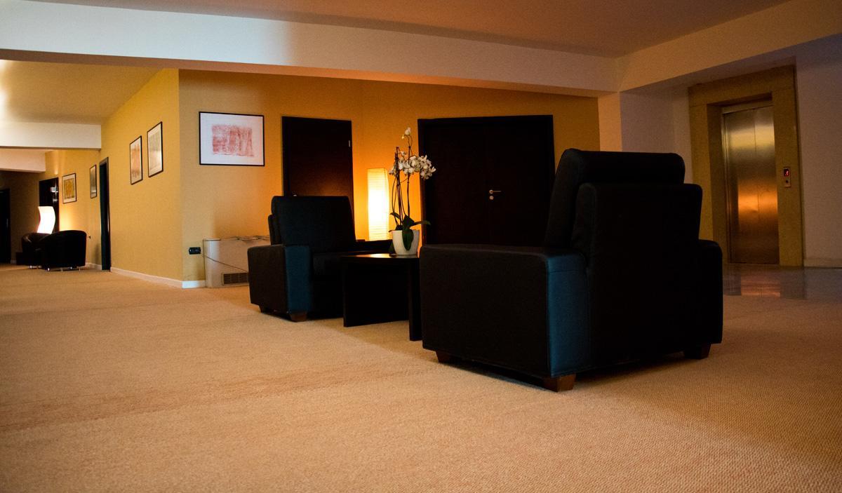 Best Western Hotel Galla Sllatine e Madhe Zewnętrze zdjęcie